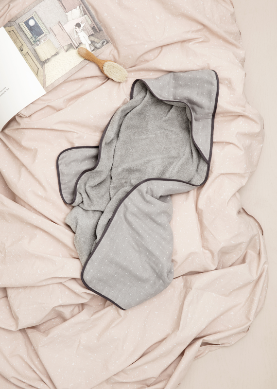 Image of GREY baby håndklæde fra Ferm Living (2303259)