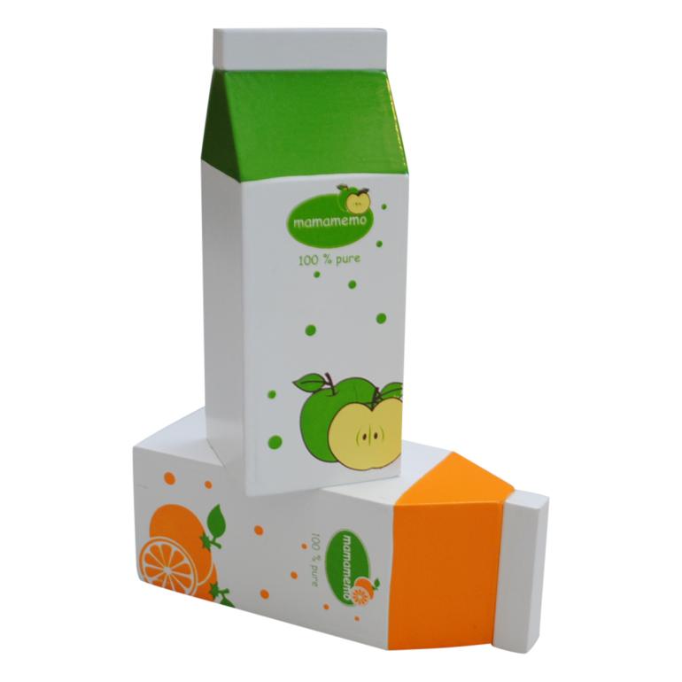 Juice karton i træ til legekøkkenet